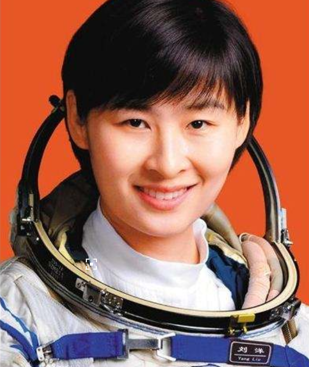 我国第一位女航天员刘洋，为何返回后再无露面？她到底去了哪里？