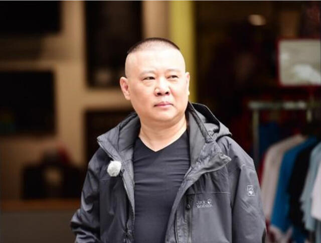 郭德纲收曹云金徒弟，后悔吗？