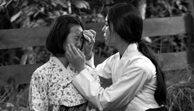 日寇强征“慰安妇”，不愿意去的人被抓后就往死里折磨