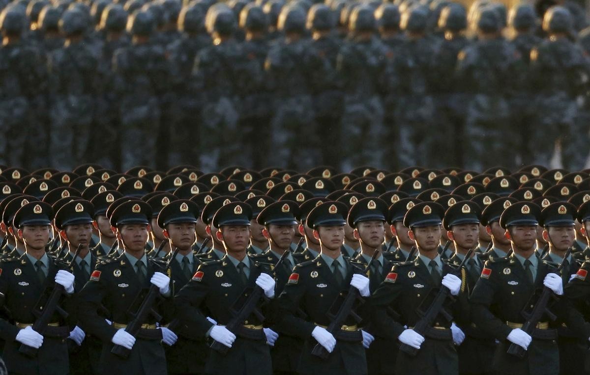 为何外国人盛赞：称中国将超过美国？细数中国2020年都做了些什么