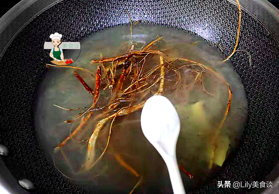 立秋将至，这肉记得给家人吃，加料一煮一撕真香呀，秋天吃特养人