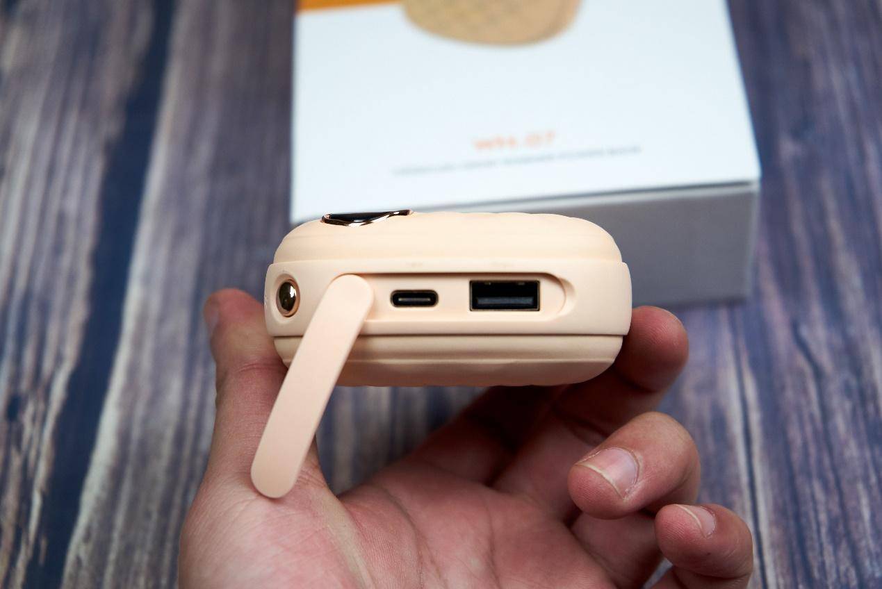 既是暖手宝又是充电宝，沃品WH-07这波操作很绝