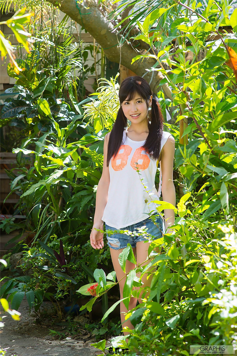 樱空桃（桜空もも）Graphis·MOMOIRO·Gals写真集