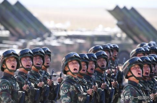 印度称中国阅兵是电脑合成，外国网友反驳：印