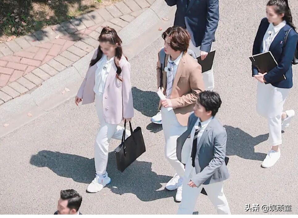 《奔跑吧》本周开播，但节目组却发出“温馨提