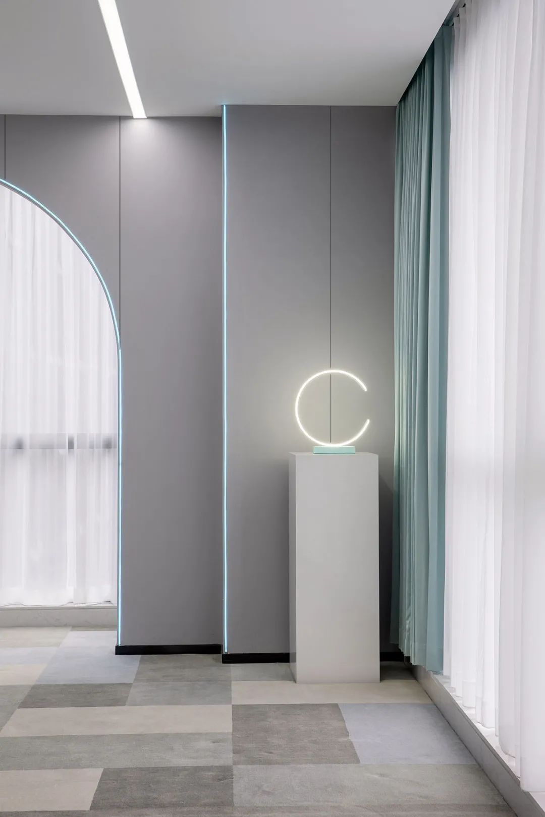 灯光设计还能这么玩？线性灯+装配式，一秒唤醒家的极致魅力