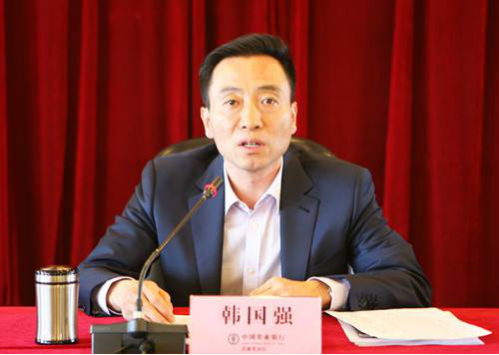 独家：农行重庆客户10分钟被盗刷12次 卡在身上钱