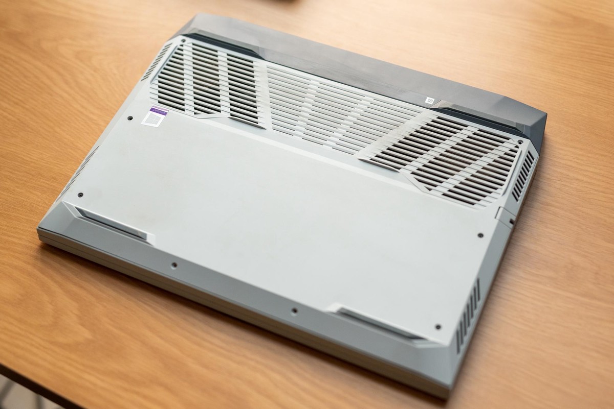 How to clean and maintain your laptop?DELL series model G15 iMedia