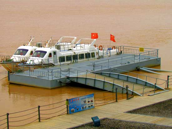 山东旅游：探寻黄河流入大海记（图）