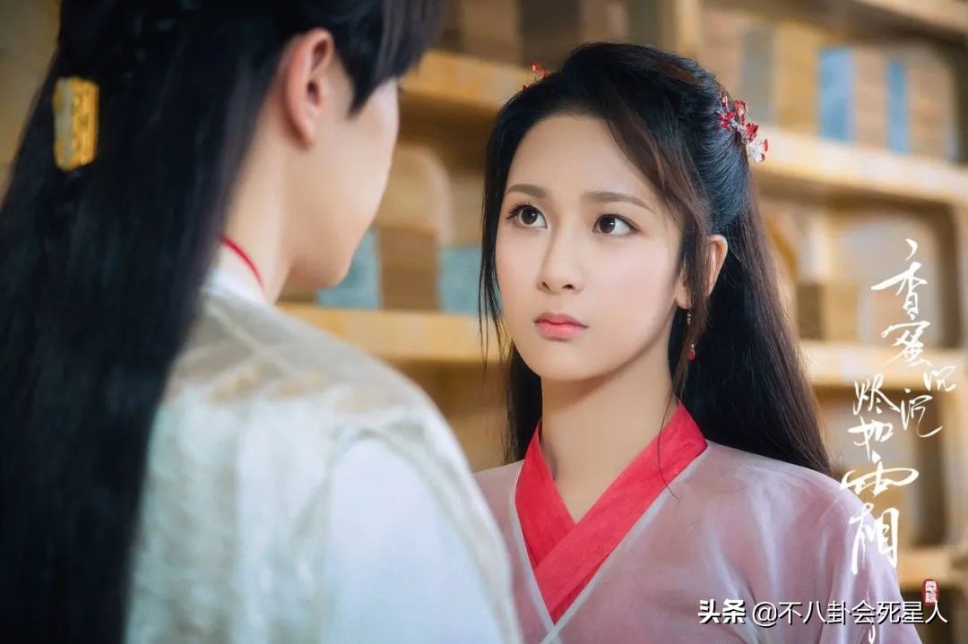 周冬雨“下凡”演古偶是败笔，7个女配颜值高，两位新疆演员惊艳