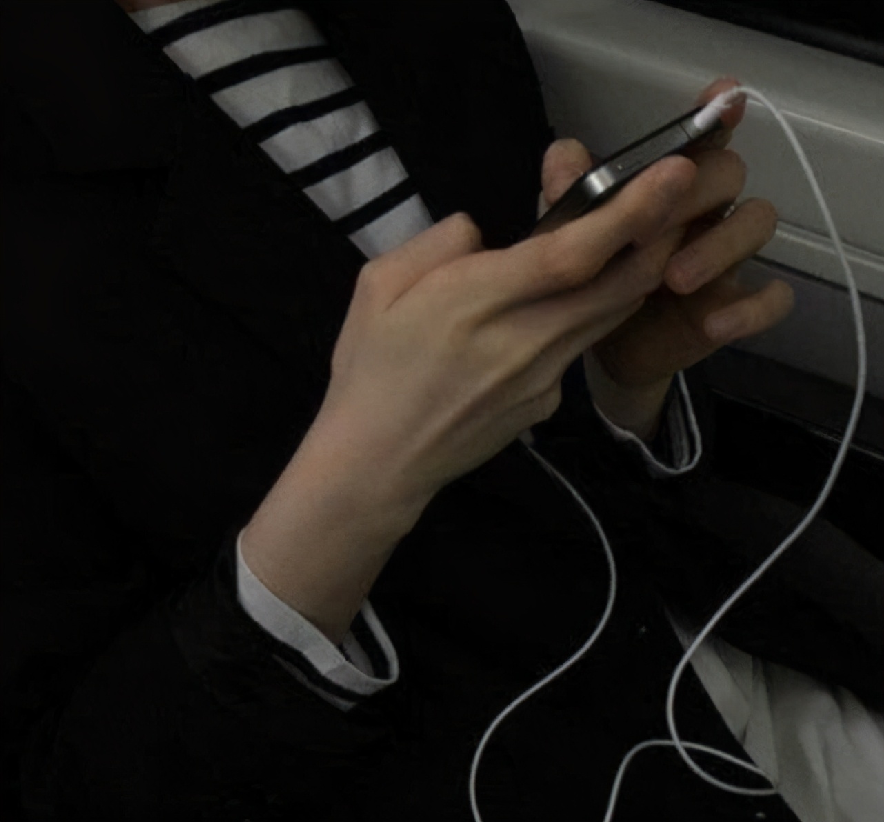 忍不住笑出声的文案