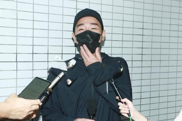 应采儿喜得二胎，jasper却变了，陈小春：他有些嫉妒和抑郁