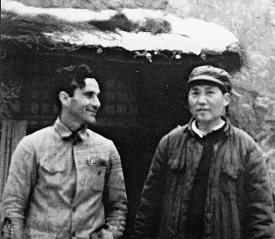 斯诺：为毛泽东拍下“红星照”，临终留下遗言