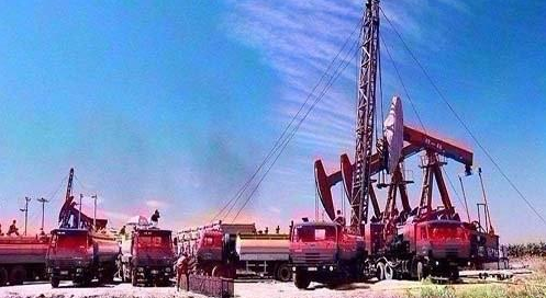 中国新疆玛湖附近的油田，储量12.4亿吨，被网友