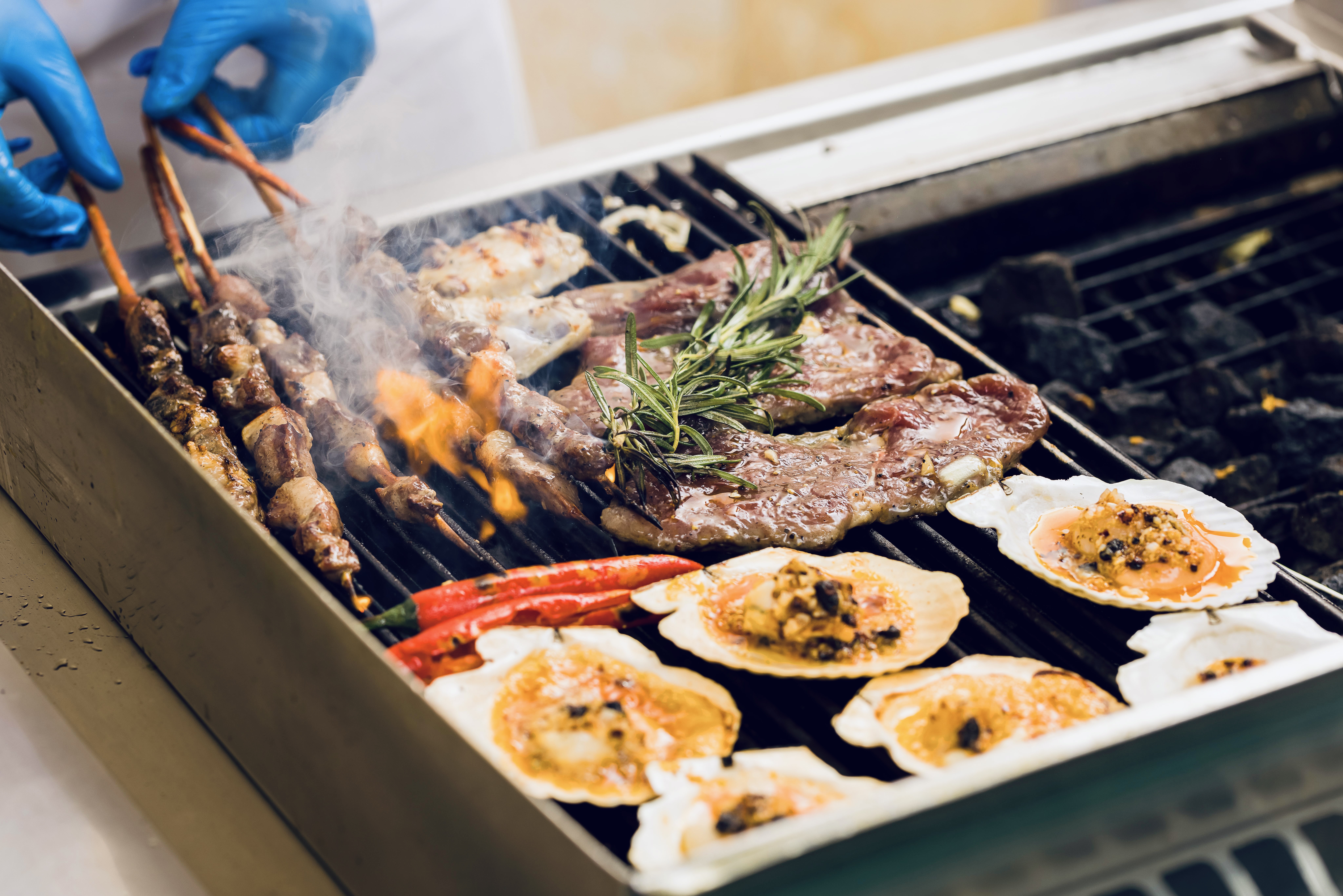 上海 | 扬子江丽笙精选酒店推出“纵横四海”感“蟹”季自助盛宴