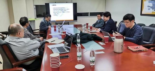 钟南山遭网络诋毁背后，有些做西药的相关利益