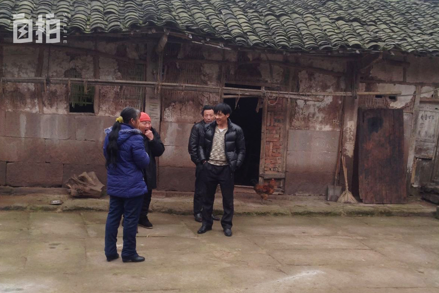 我曾流浪街头、进拘留所，26岁到非洲打工开店，