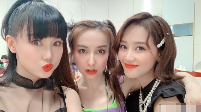 人缘堪忧，蓝盈莹这么上进怎么被嫌弃？姐姐们都怕了