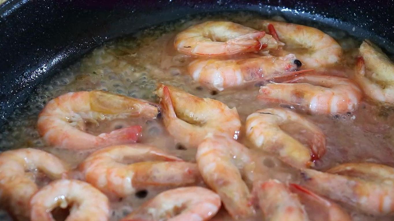 Prawns are the best way to eat, no need to fry, no need to cook, picky eaters also love to eat, do not lack calcium