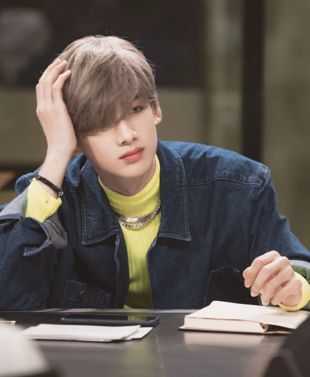 盘点娱乐圈钻石男孩，耿直人设屹立不倒，网友