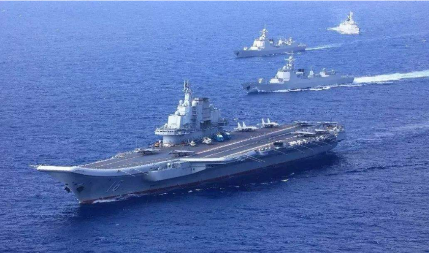 中国双航母战斗群成型：辽宁舰可载24架战机，山