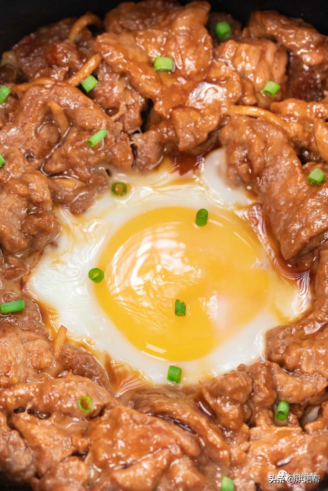 Rice cooker version beef nest egg rice method, a must for lazy people, addicted to eating once