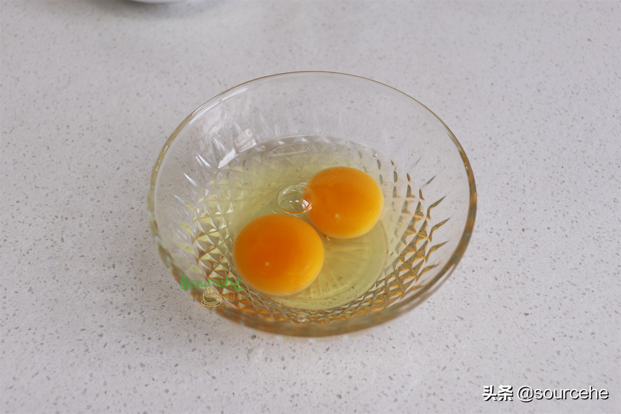 肉末蒸蛋，掌握3个技巧，鸡蛋鲜香无蜂窝，又香又嫩