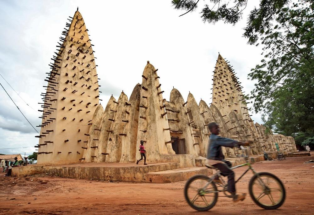 "友邦"首相感染病毒去世，蔡英文聞訊"悲痛萬分"，親自表達哀悼之意