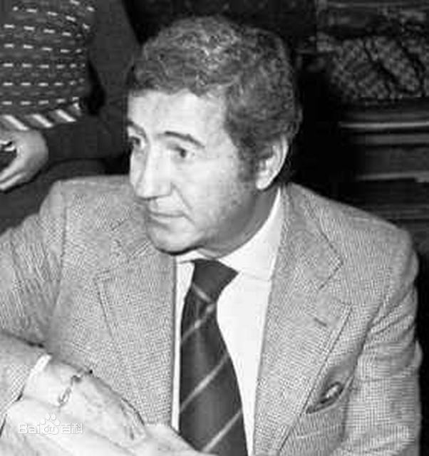 42年后《佐罗》主演今昔照，阿兰德龙老了，童自