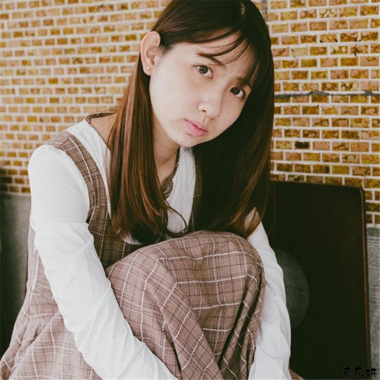 顶级配置颜值的软萌妹子看的热血难捱！这营养真好！