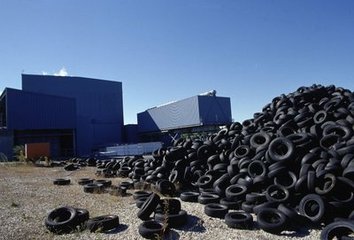 资源再生：废旧橡胶轮胎的再回收利用任务虽艰但市场广阔