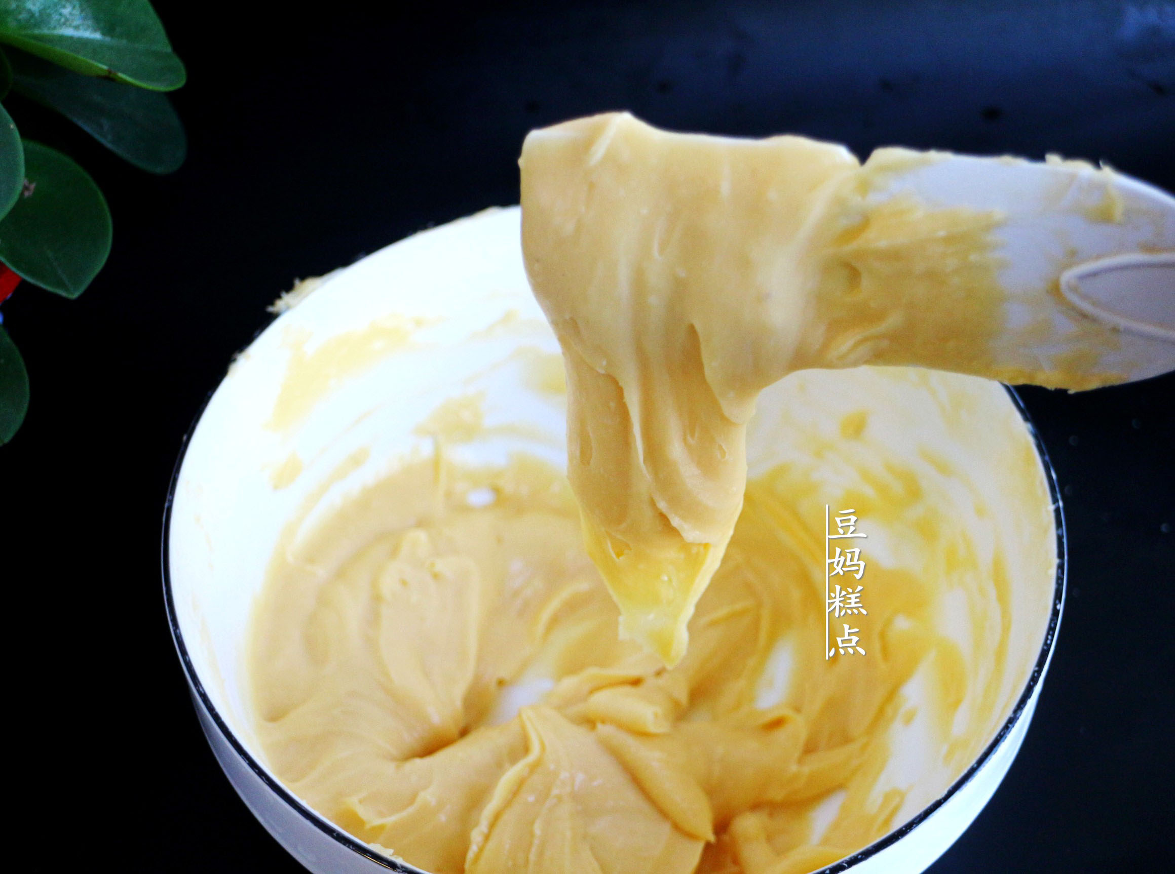 超市15元一斤的泡芙，在家10分鐘就能做一盤，給孩子吃更放心