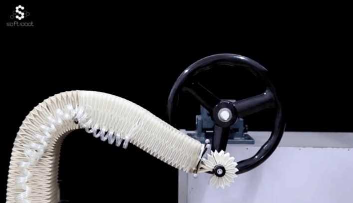 中科大打造“象鼻”机器人，开门、擦玻璃、给女朋友拧瓶盖的那种