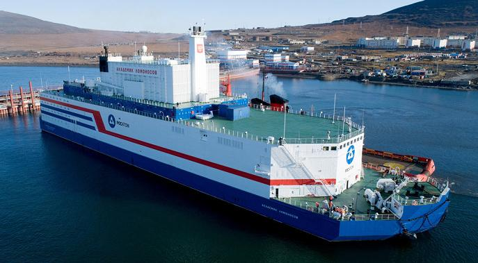 架空：悲怆的俄海军，最凄惨的航母，乌里扬诺夫斯克号浮动核电船