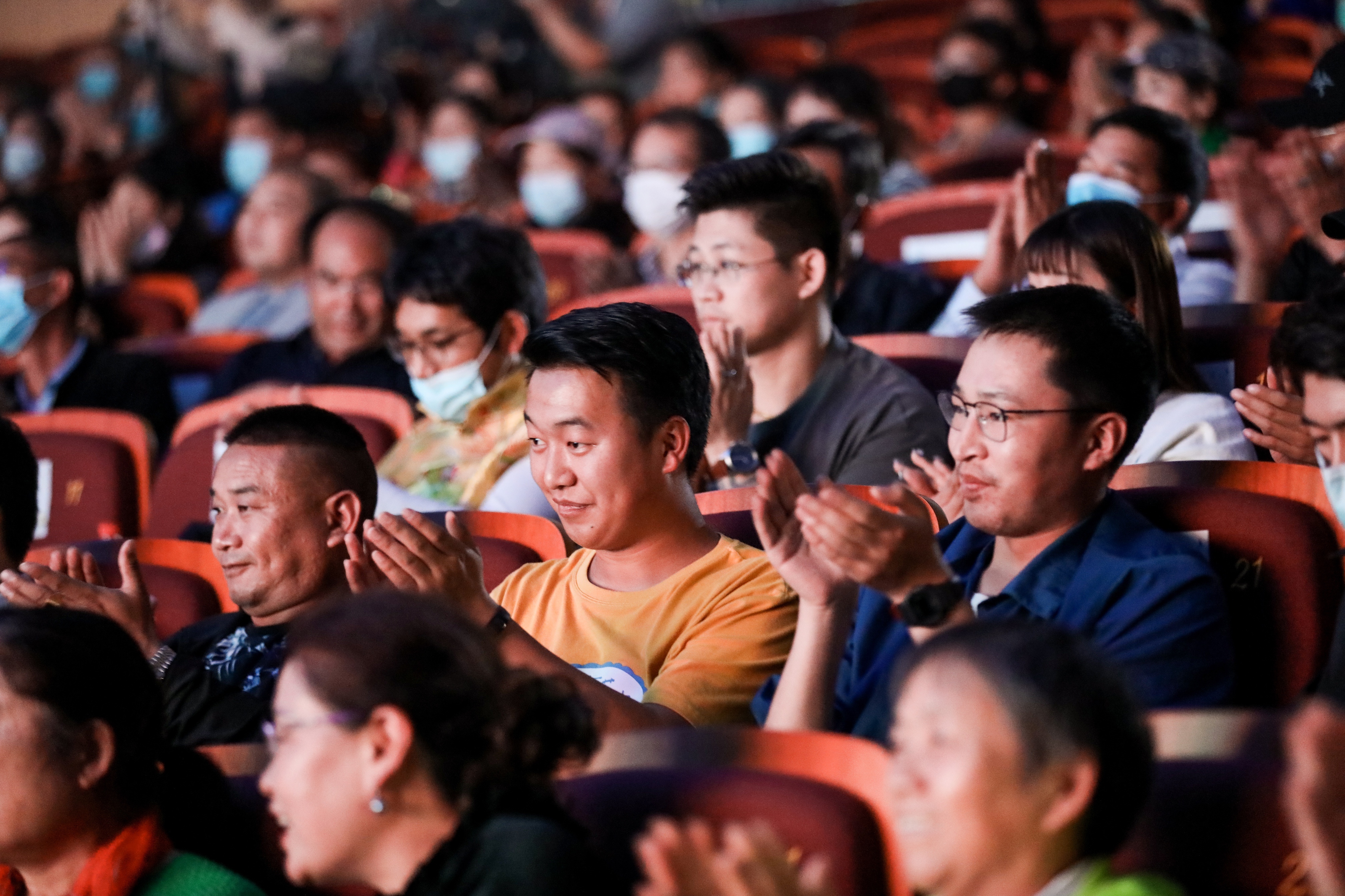 2020����������Ļ�����չʾչ�ݻ ���Ϻ�������Բ����Ļ