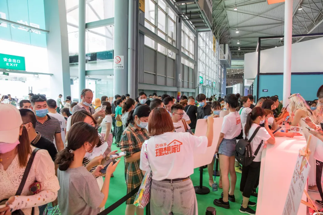 2021成都家具展盛大开幕,新品齐聚潮流首发,领航家居内贸