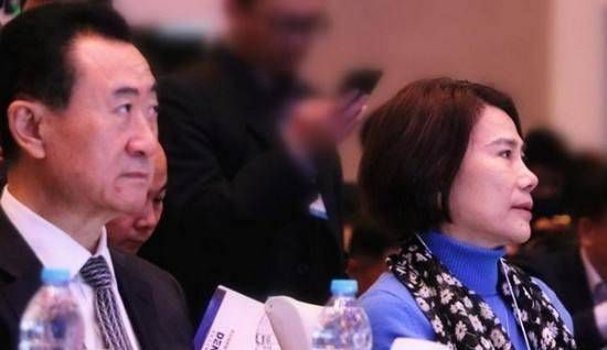 格力大股东甩卖股份，接手需要4百亿，考验董明