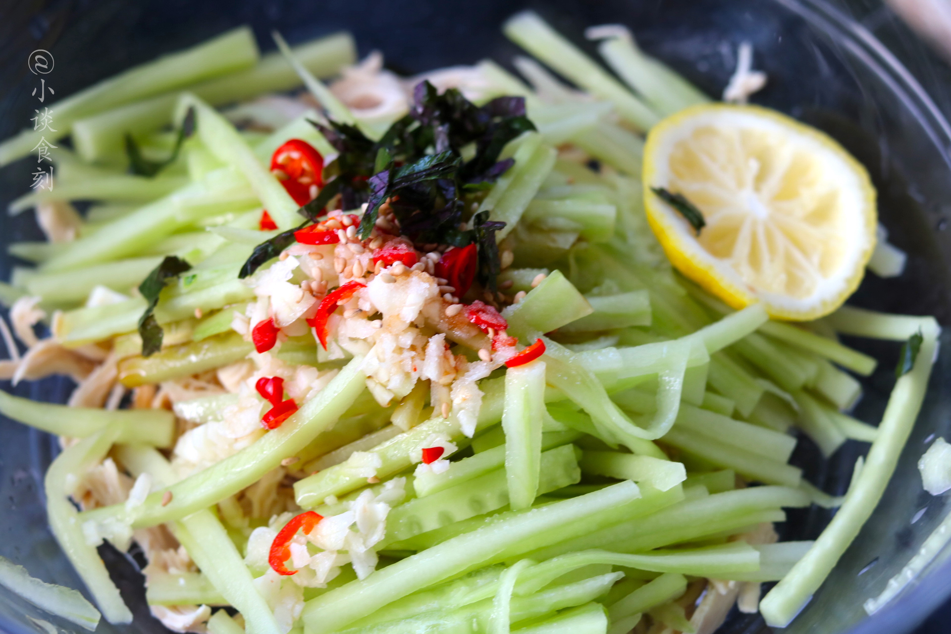 三伏天，教你鸡肉新做法，蛋白质丰富，5块钱做一盘，天热要多吃