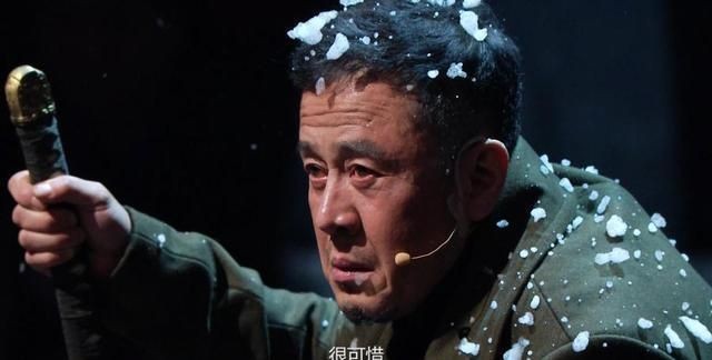 “伪大师”杨坤的歌坛幻灭史，被追捧时有多风光，现在就有多落魄