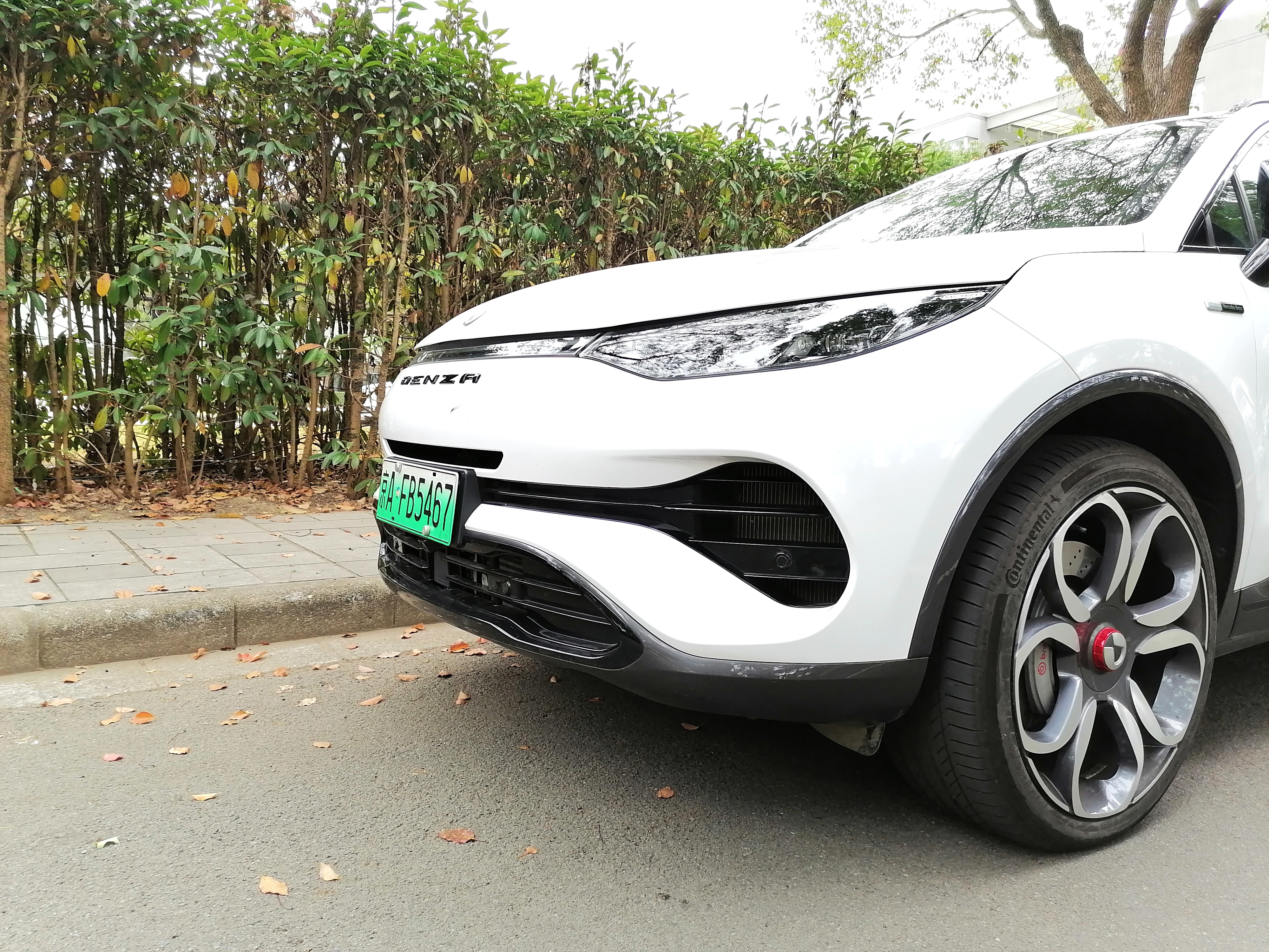 宁波精英的大玩具--利之星腾势试驾