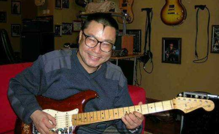 80后一代歌王尹相杰，从央视红人到“阶下囚”，