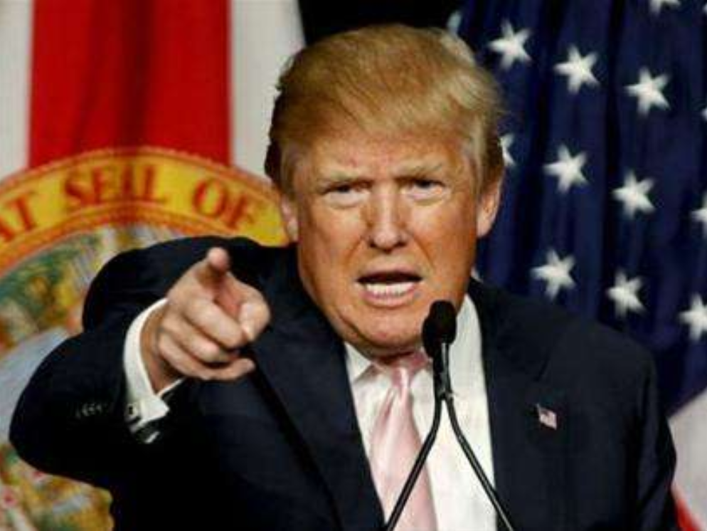 数千辆巴士堵白宫？福奇说出真相，反遭特朗普