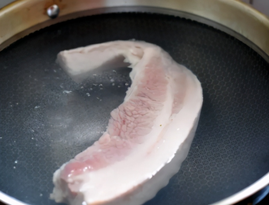 圖片[3]-包菜炒肉的做法步驟圖 女人常吃補葉酸-起舞食譜網
