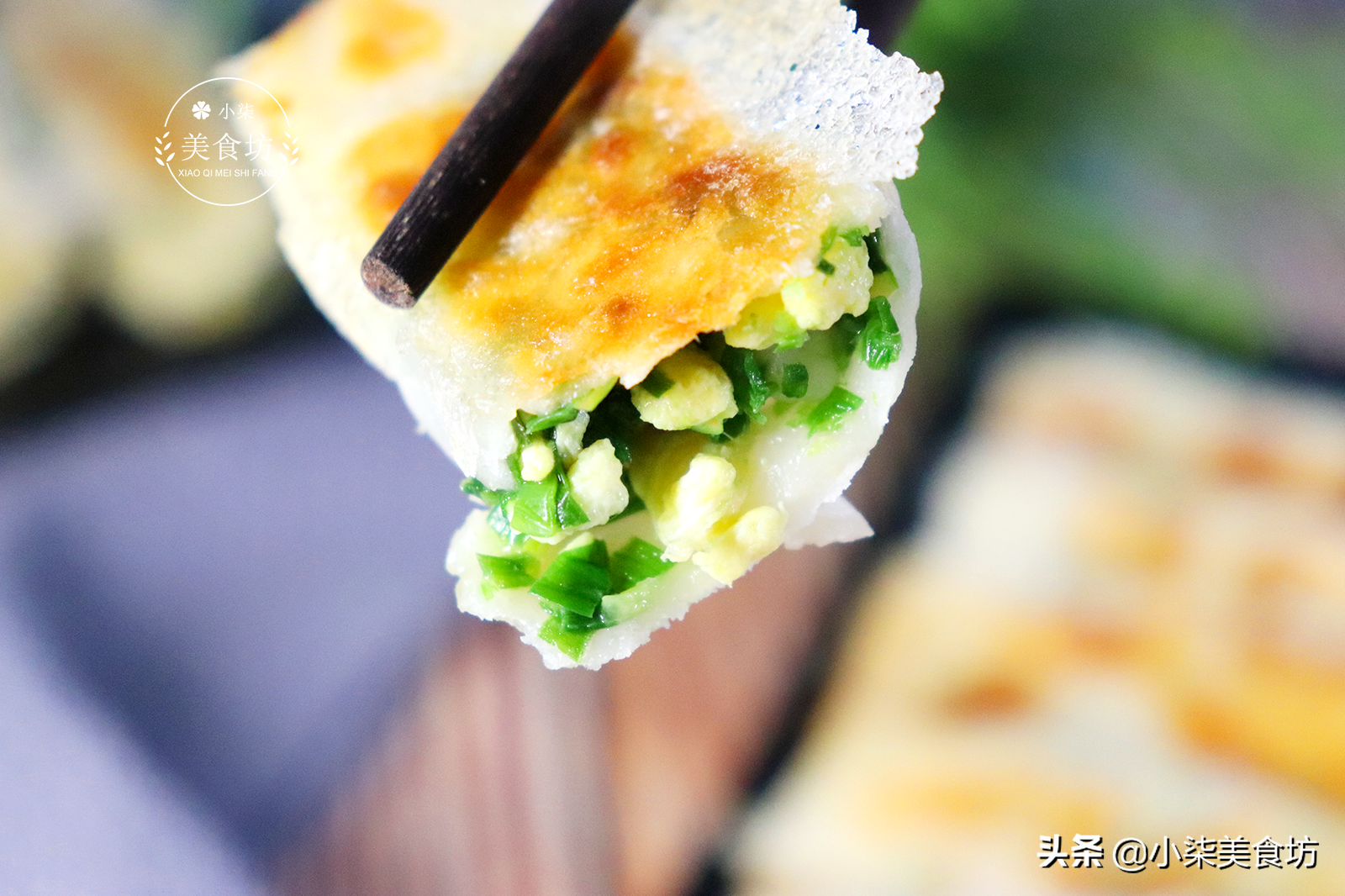 图片[2]-韭菜馅最馋人做法 外酥里鲜 10分钟出锅 比饺子简单比烙饼好吃-起舞食谱网