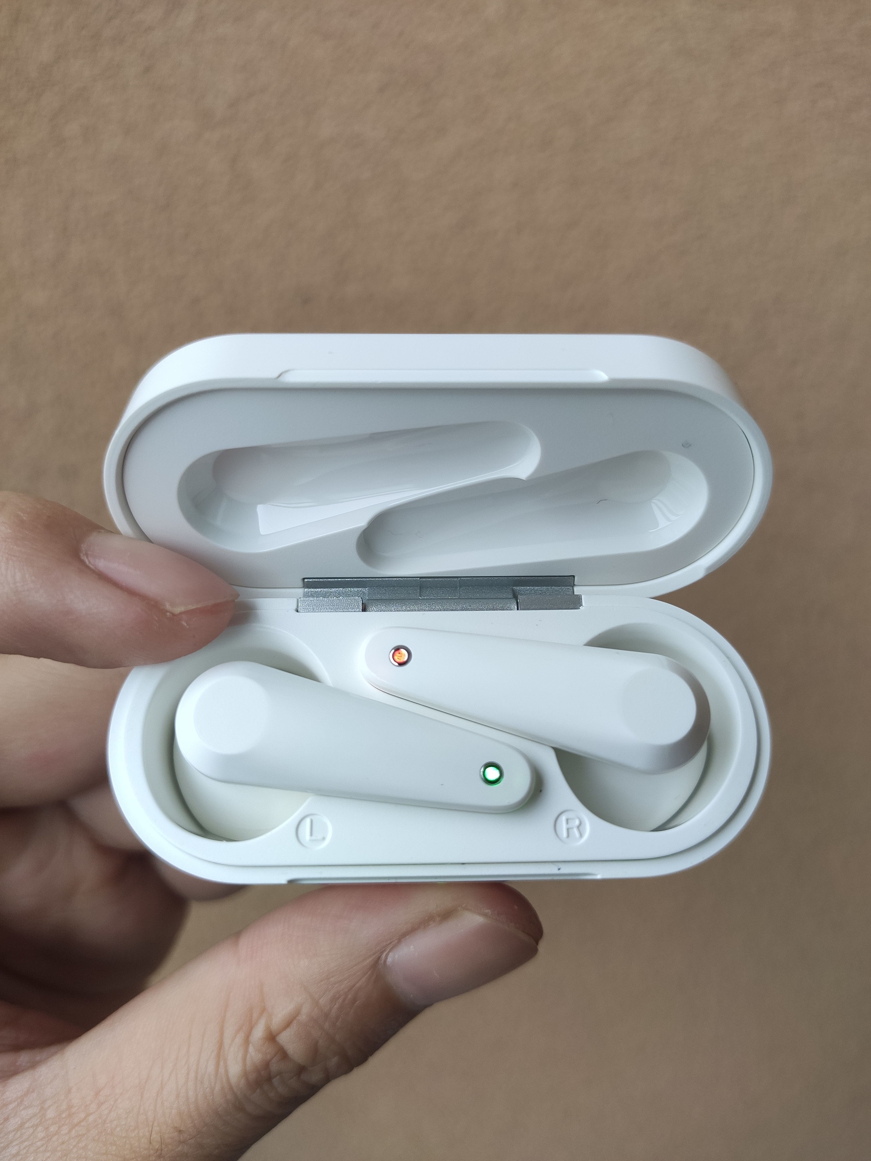 蓝牙耳机中的“苹果”：西圣耳机轻体验