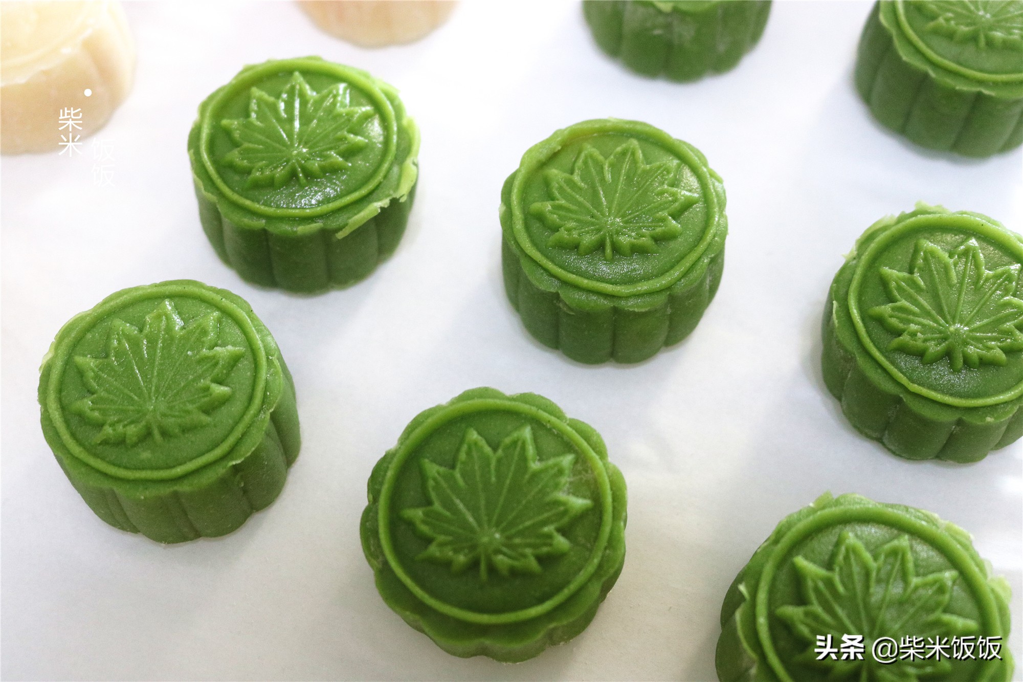 中秋节月饼，不用烤箱也能做，蒸一蒸，细腻滋润更好吃