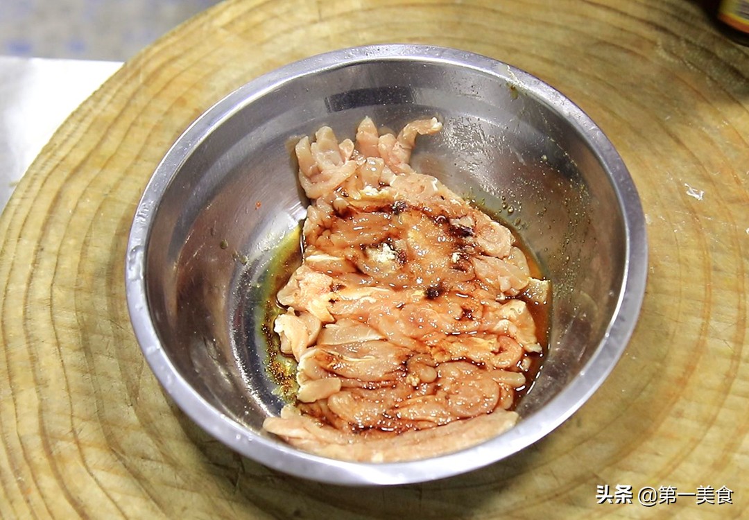 圖片[4]-【黃花菜炒肉絲】做法步驟圖 難怪不好吃 大廚教你如何做-起舞食譜網(wǎng)