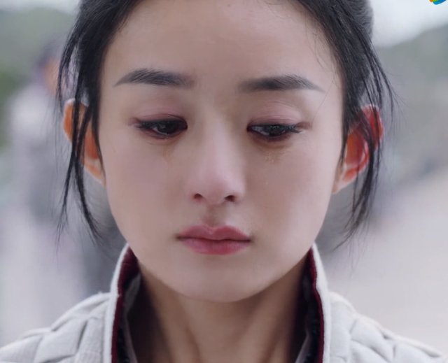 有翡赵丽颖周翡撕心哭戏和王一博一起将那种破碎与脆弱展现得淋漓尽致