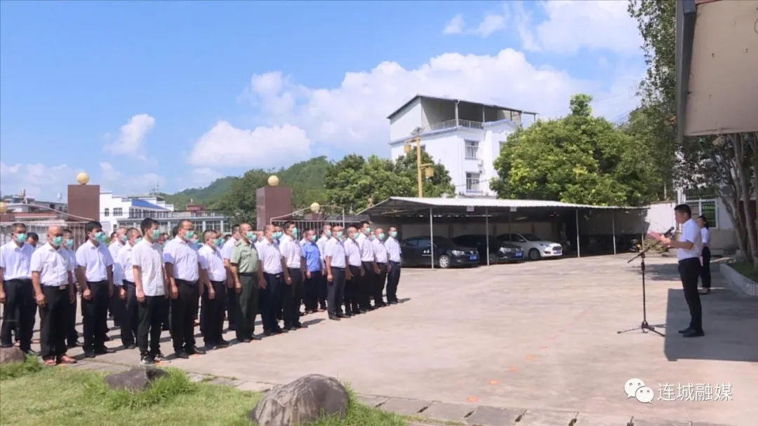 宣和乡举行撤乡设镇揭牌授印仪式