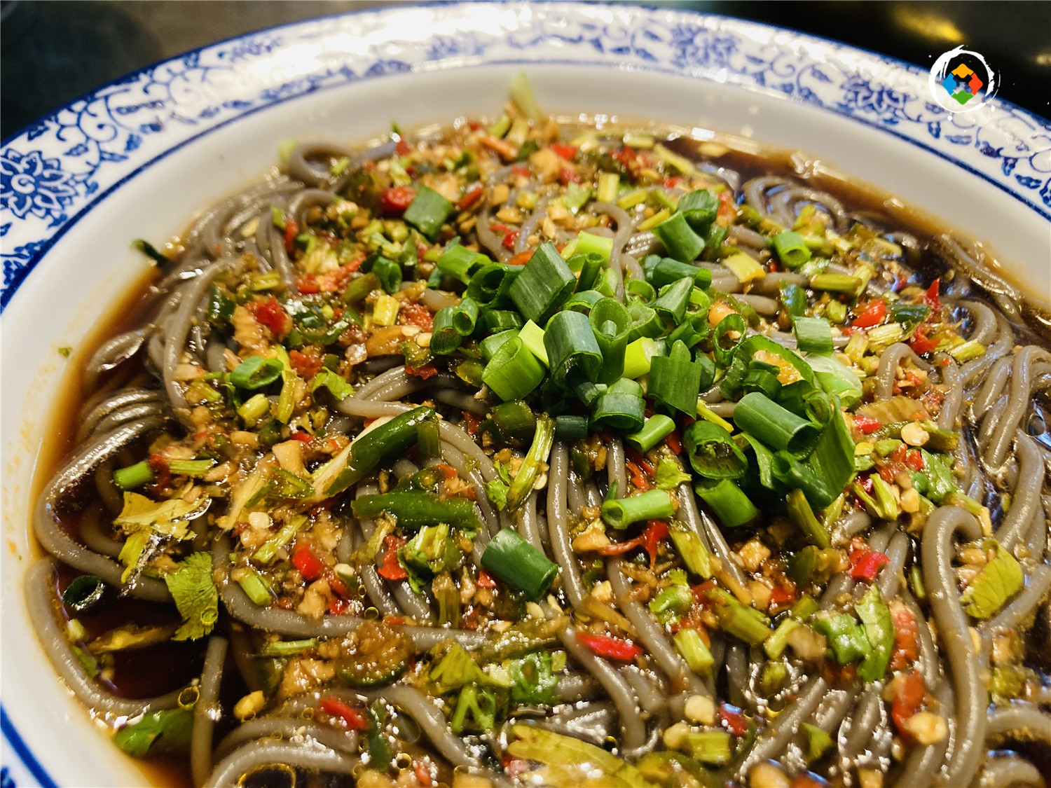 重庆人吃一顿团圆饭有多少道菜？20才刚刚起步，每一道都有特色